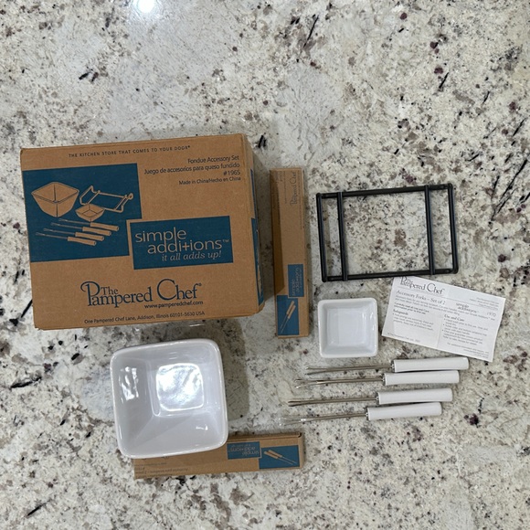 Pampered Chef Simple Additions Fondue Set - Picture 3 of 16